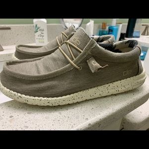 Hey Dude men’s shoes